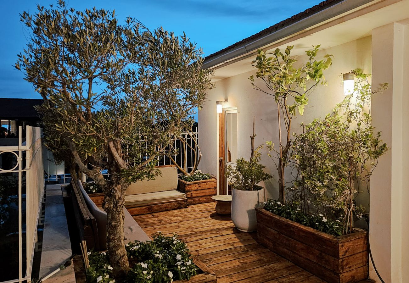Apartment in Tel Aviv - Jaffa - Penthouse & XL Terrace on Dallal Square by FeelHome