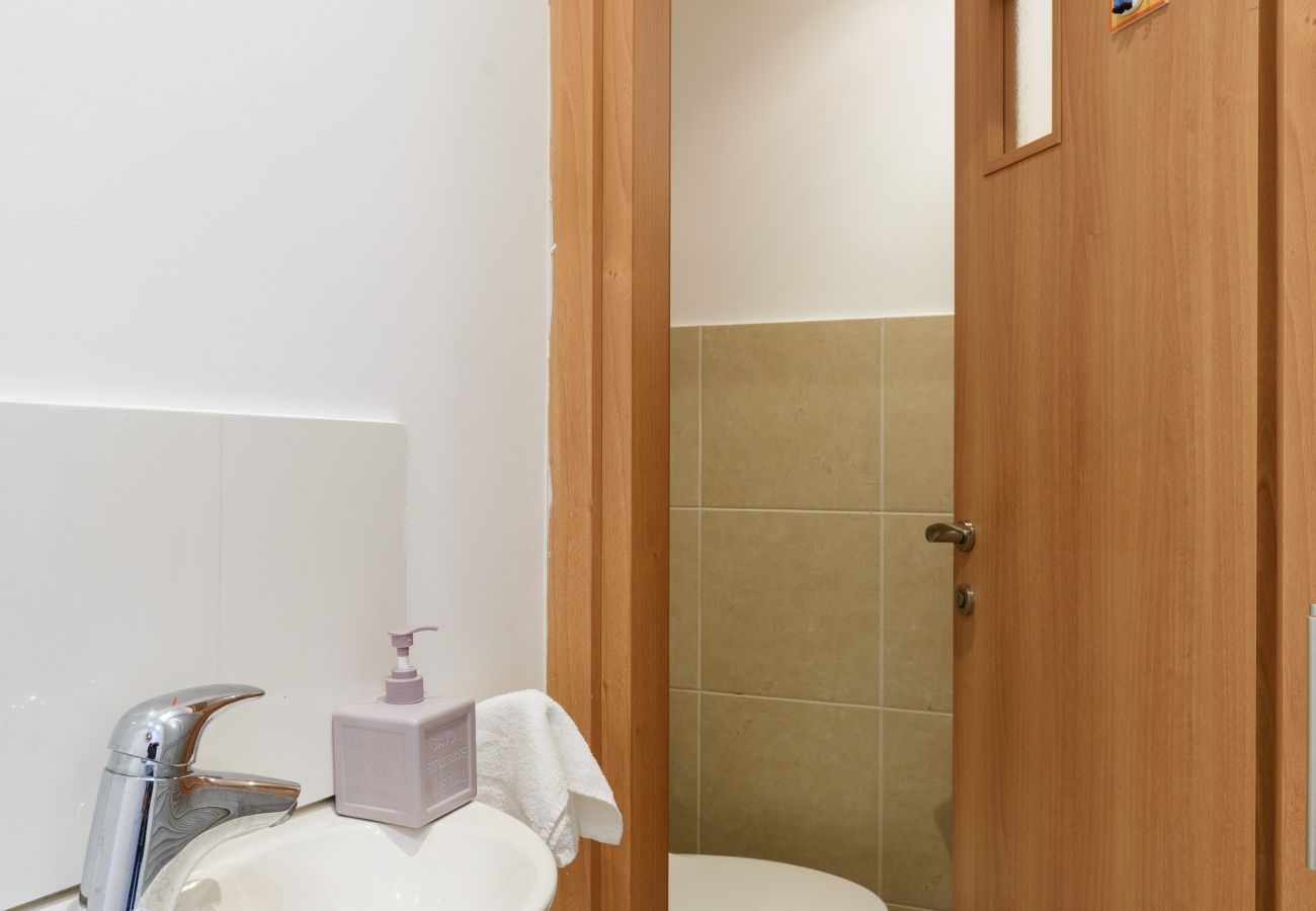 Apartment in Tel Aviv - Jaffa - Cosy Hideaway steps from Beach by FeelHome
