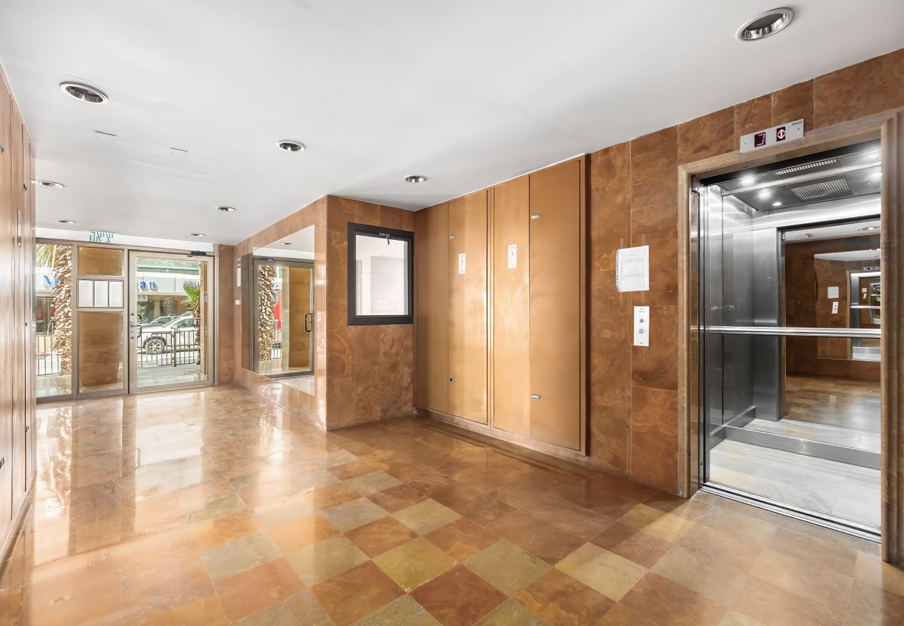 Apartment in Tel Aviv - Jaffa - MAMAD Cosy Hideaway steps from Beach by FeelHome