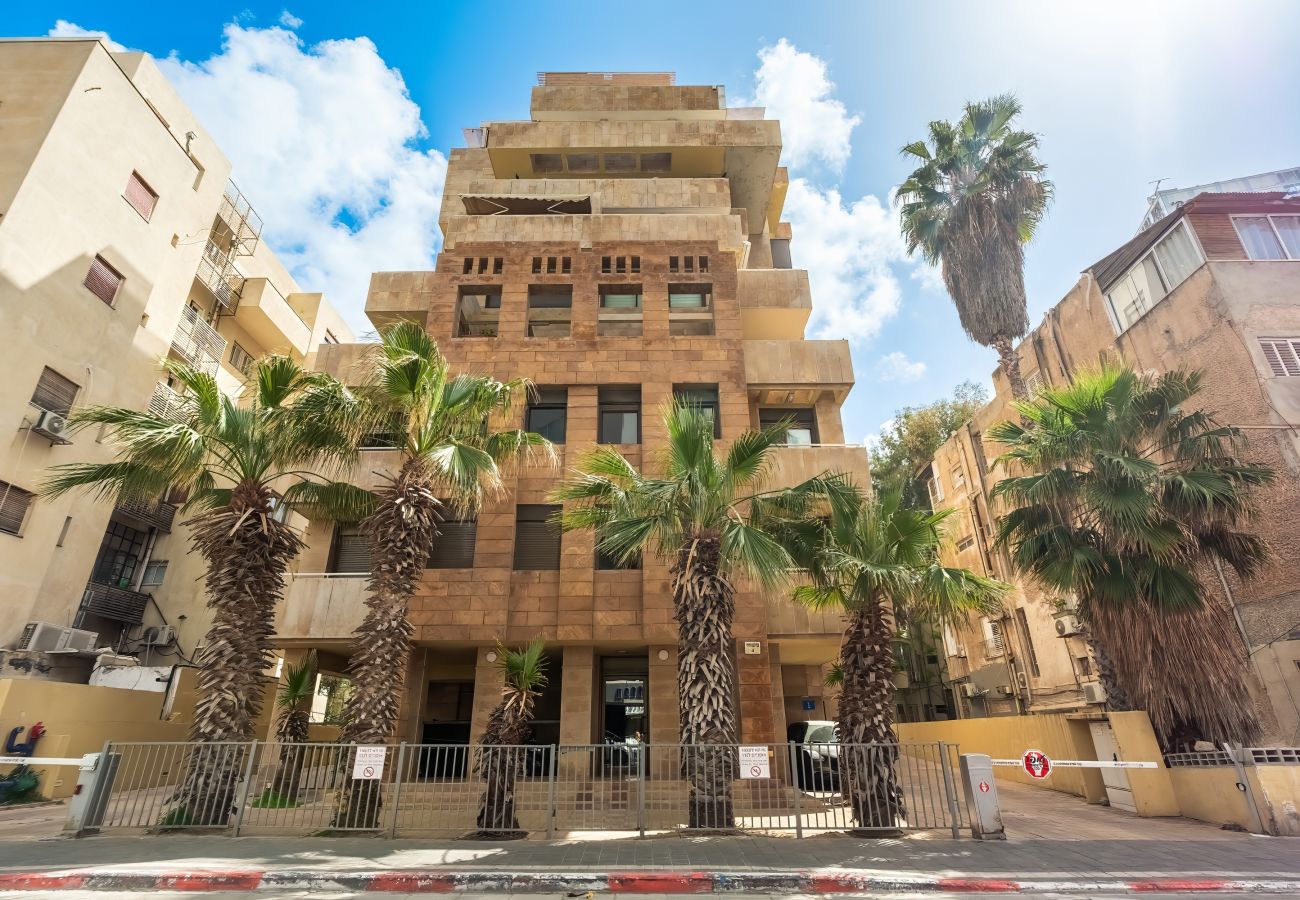 Apartment in Tel Aviv - Jaffa - MAMAD Cosy Hideaway steps from Beach by FeelHome