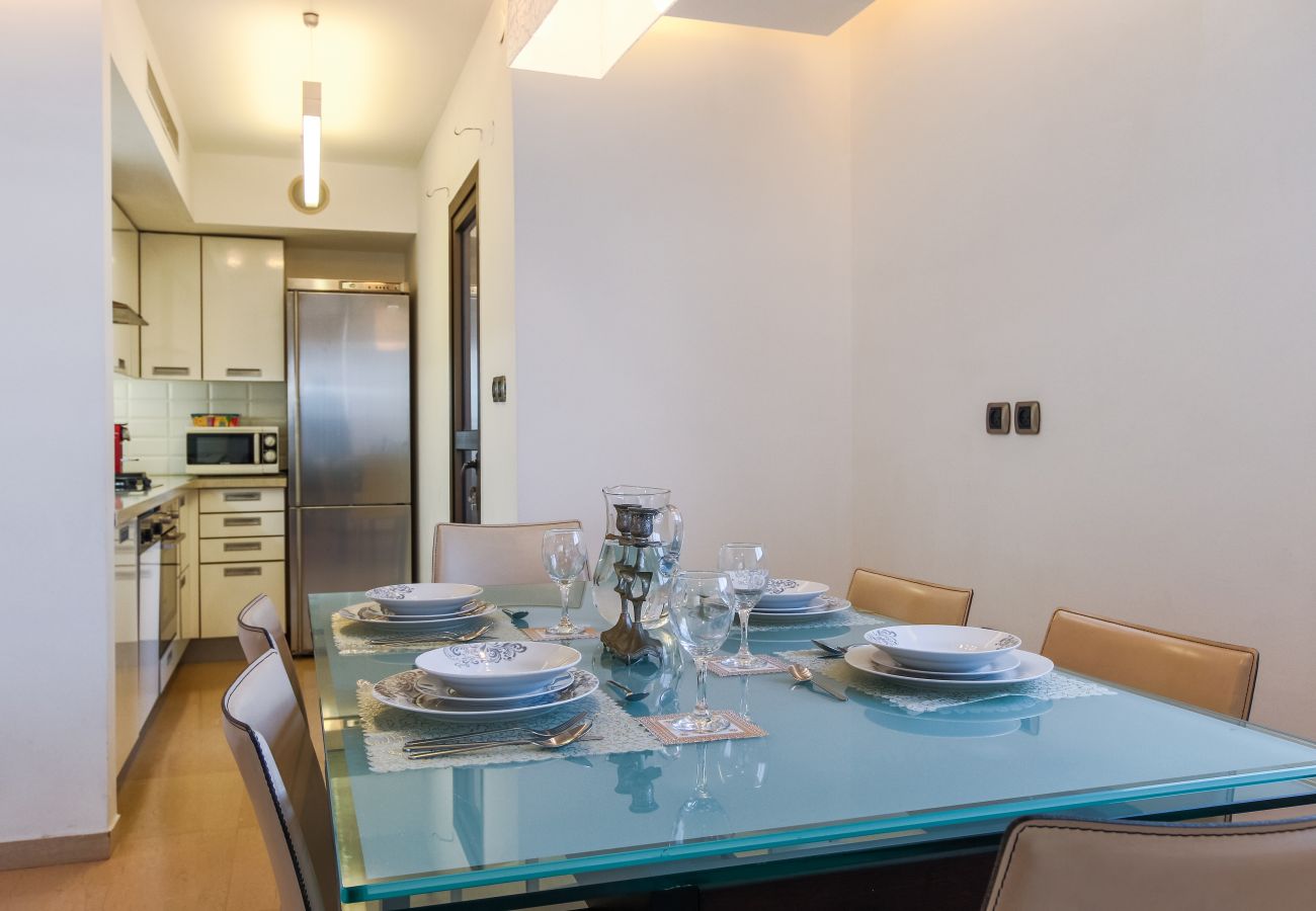 Apartment in Tel Aviv - Jaffa - 3BR Sea View from balcony, 1 min to Beach + PARKING!