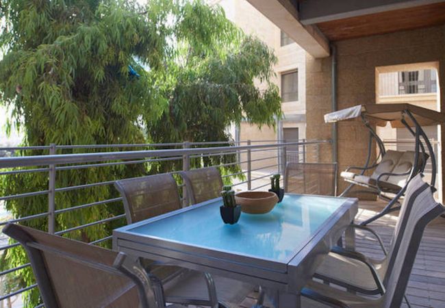  in Jerusalem - Quiet with Terrasse in City Center by FeelHome