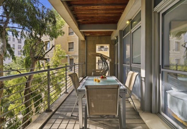 Apartment in Jerusalem - MAMAD Quiet with Terrasse in City Center by FeelHome