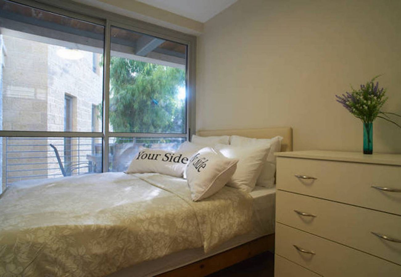 Apartment in Jerusalem - Quiet with Terrasse in City Center by FeelHome