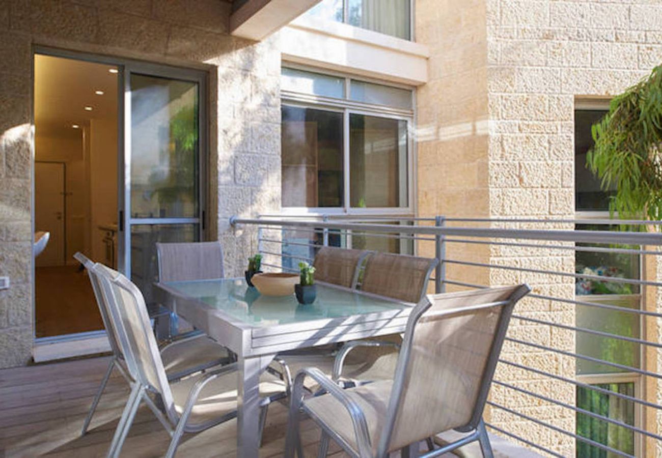 Apartment in Jerusalem - Quiet with Terrasse in City Center by FeelHome