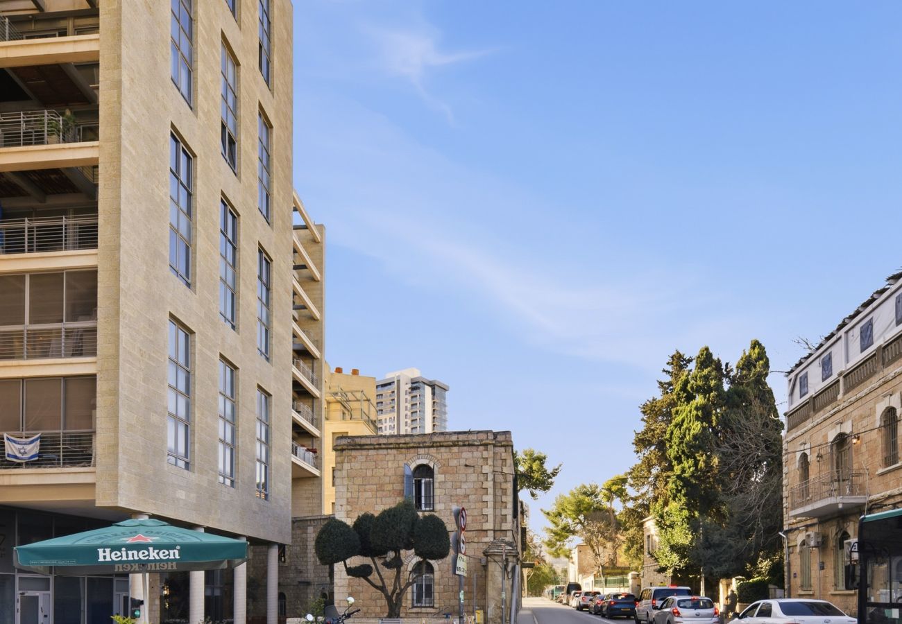 Apartment in Jerusalem - MAMAD Quiet with Terrasse in City Center by FeelHome