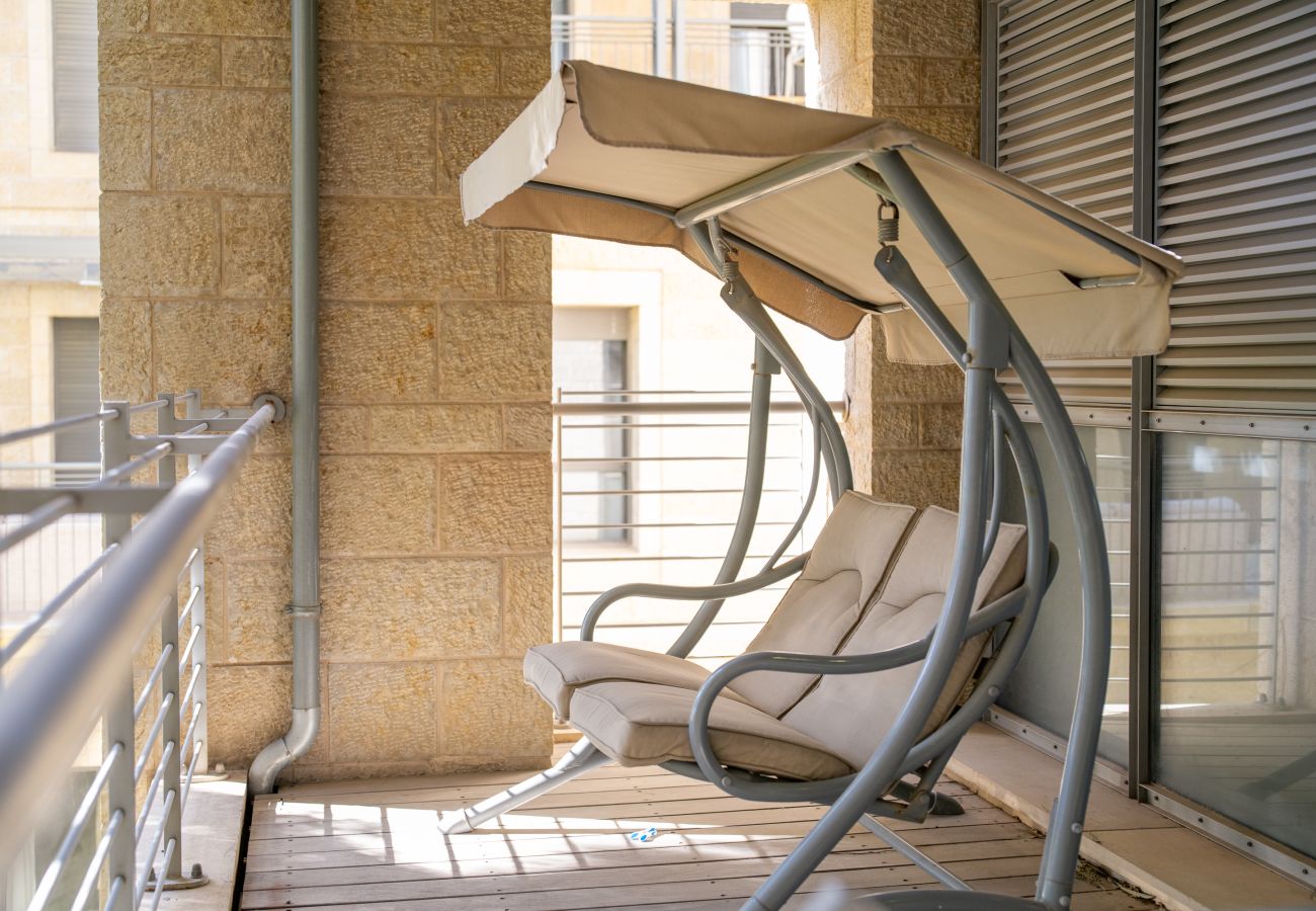 Apartment in Jerusalem - MAMAD Quiet with Terrasse in City Center by FeelHome