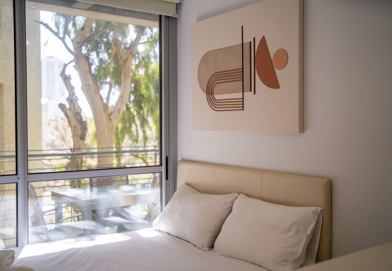 Apartment in Jerusalem - MAMAD Quiet with Terrasse in City Center by FeelHome