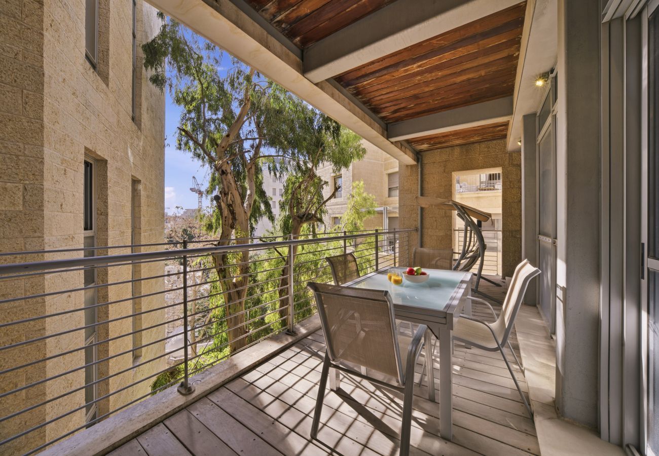 Apartment in Jerusalem - MAMAD Quiet with Terrasse in City Center by FeelHome