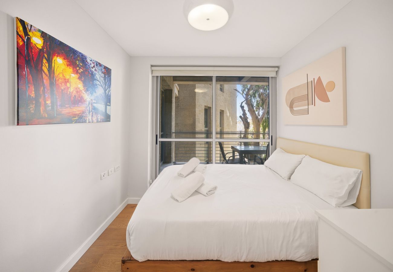 Apartment in Jerusalem - MAMAD Quiet with Terrasse in City Center by FeelHome