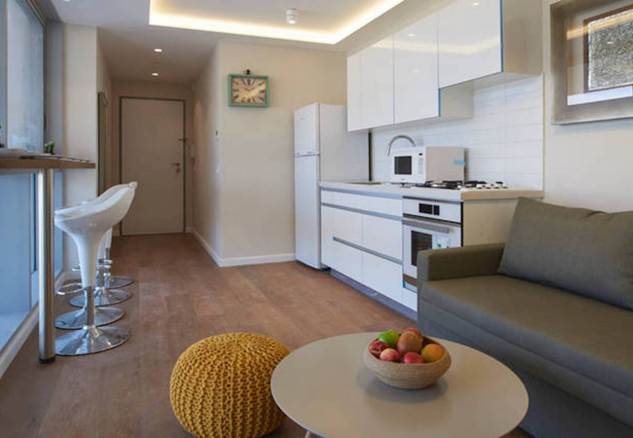 Apartment in Jerusalem - Chic 1BR in City Center by FeelHome