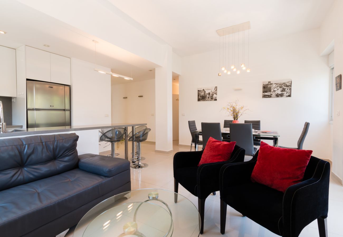 Apartment in Tel Aviv - Jaffa - Comfort Family Apartment near Beach by FeelHome