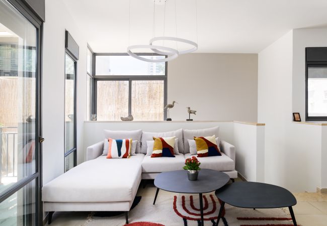 Apartment in Tel Aviv - Jaffa - MAMAD Elegant Duplex with XL Patio by FeelHome Apartment in Tel Aviv - Jaffa - MAMAD Elegant Duplex with XL Patio by FeelHome