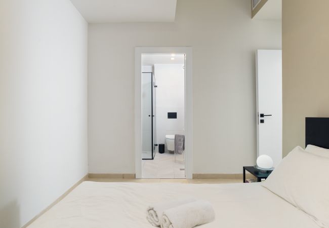 Apartment in Tel Aviv - Jaffa - MAMAD Elegant Duplex with XL Patio by FeelHome Apartment in Tel Aviv - Jaffa - MAMAD Elegant Duplex with XL Patio by FeelHome