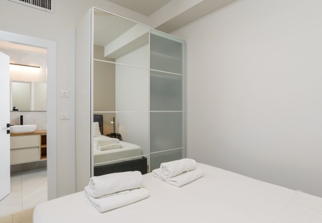 Apartment in Tel Aviv - Jaffa - MAMAD Elegant Duplex with XL Patio by FeelHome Apartment in Tel Aviv - Jaffa - MAMAD Elegant Duplex with XL Patio by FeelHome