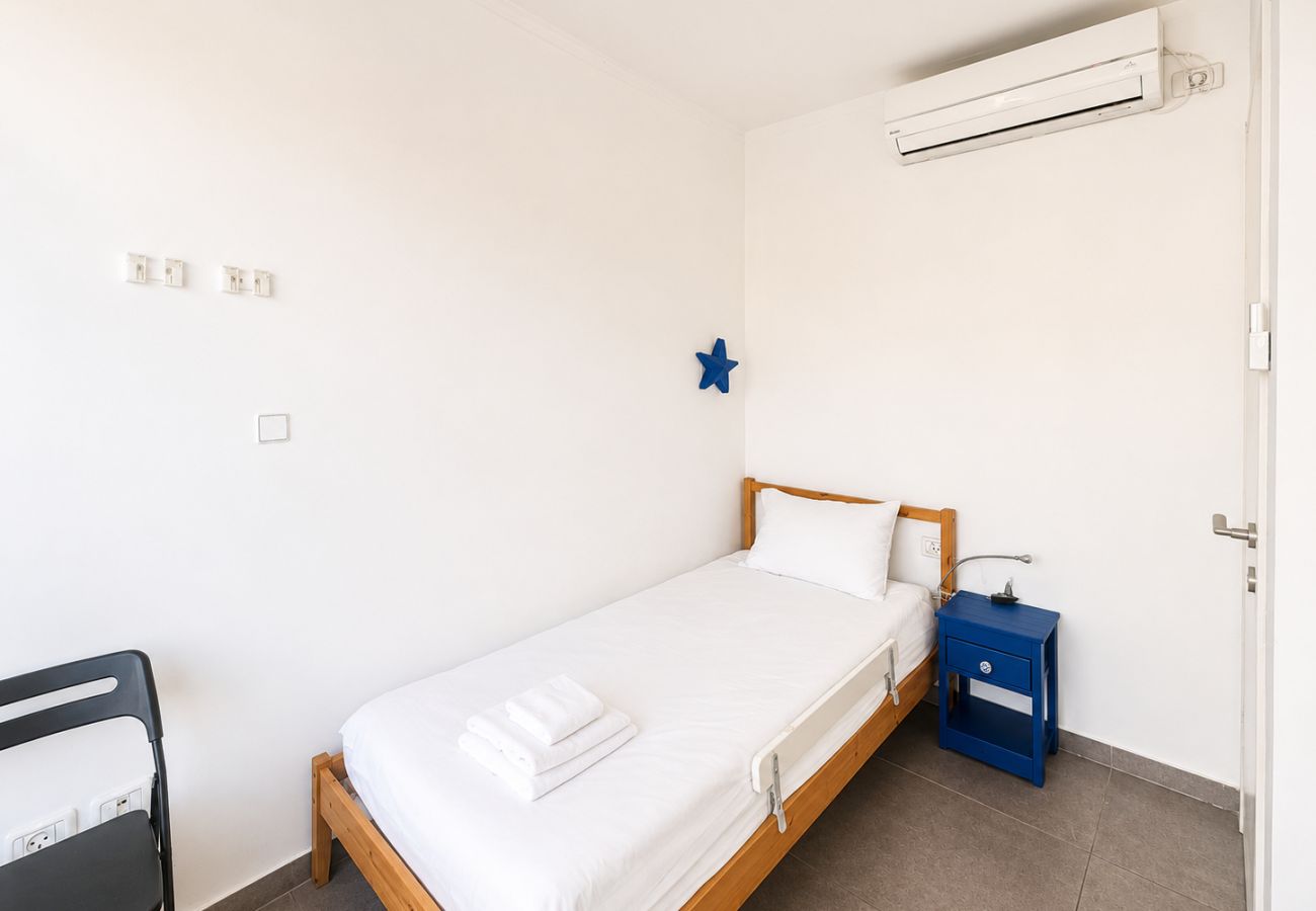 Apartment in Tel Aviv - Jaffa - Bright 2BR in Hype Neighborhood by FeelHome