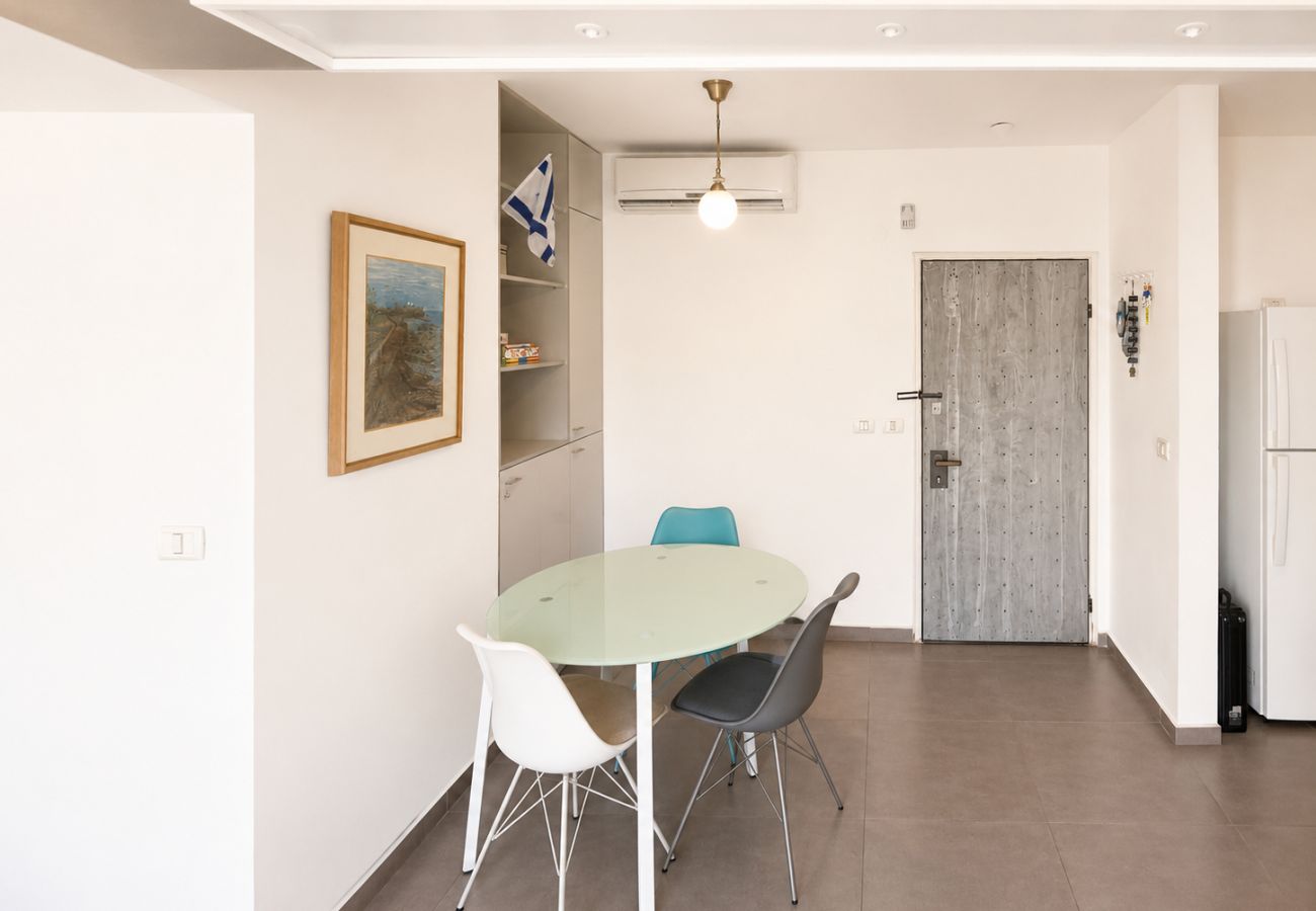 Apartment in Tel Aviv - Jaffa - Bright 2BR in Hype Neighborhood by FeelHome