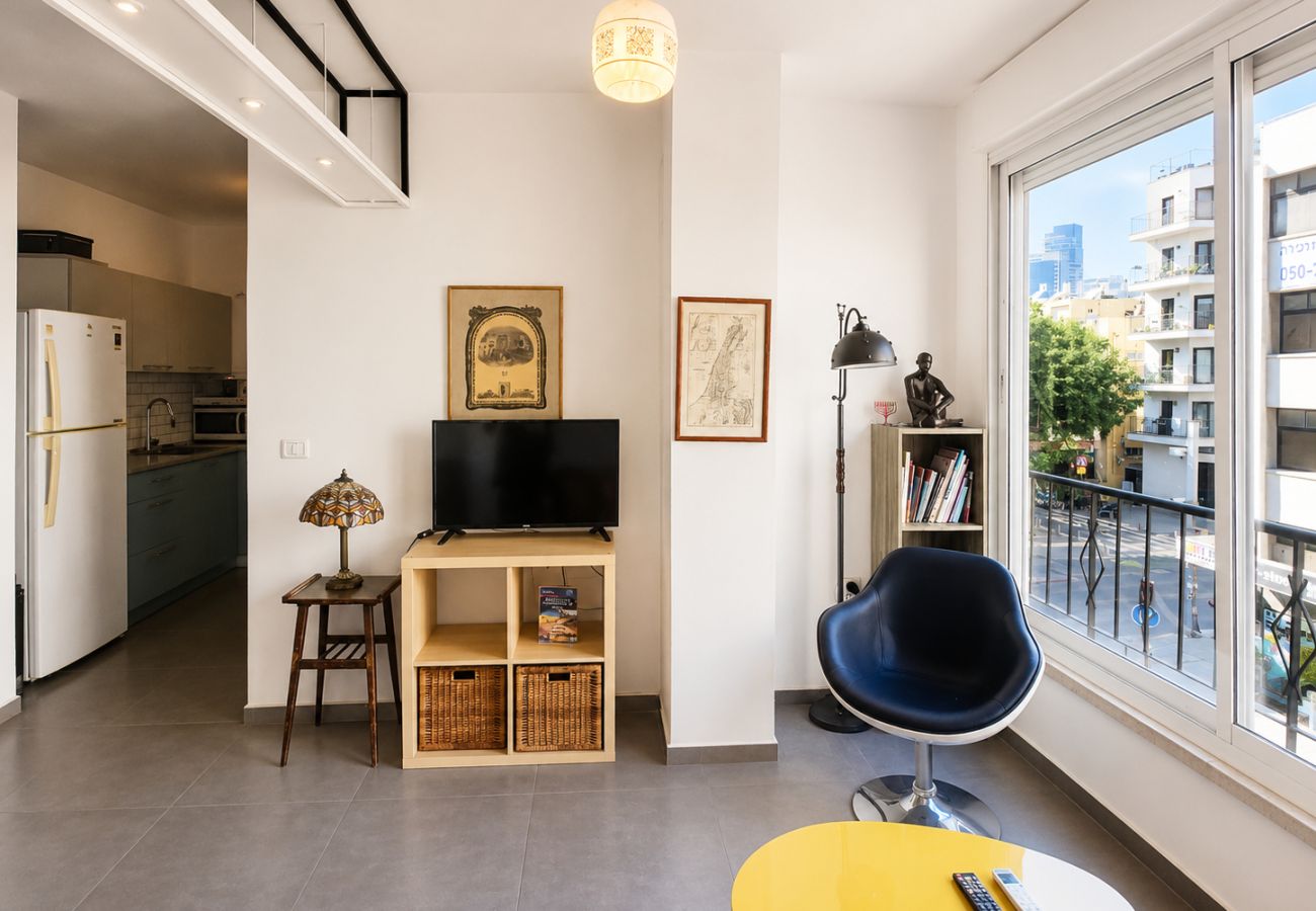 Apartment in Tel Aviv - Jaffa - Bright 2BR in Hype Neighborhood by FeelHome