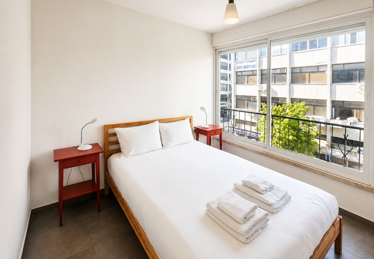 Apartment in Tel Aviv - Jaffa - Bright 2BR in Hype Neighborhood by FeelHome