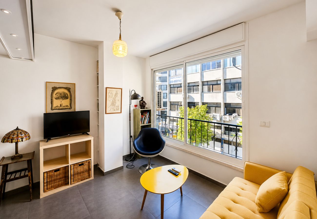Apartment in Tel Aviv - Jaffa - Bright 2BR in Hype Neighborhood by FeelHome