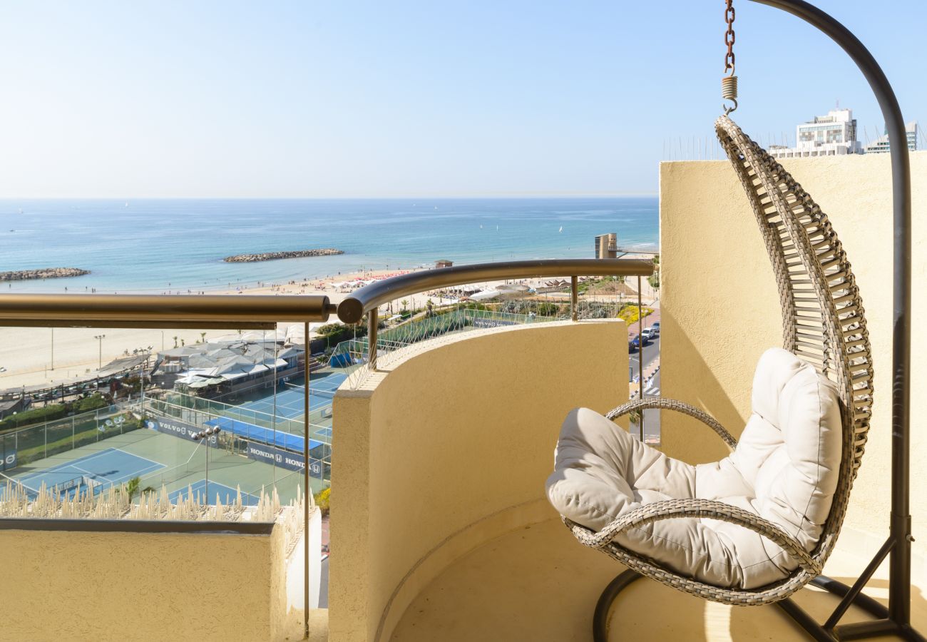 Apartment in Herzliya - Beach Duplex with 2 Terraces & Sea View by FeelHome