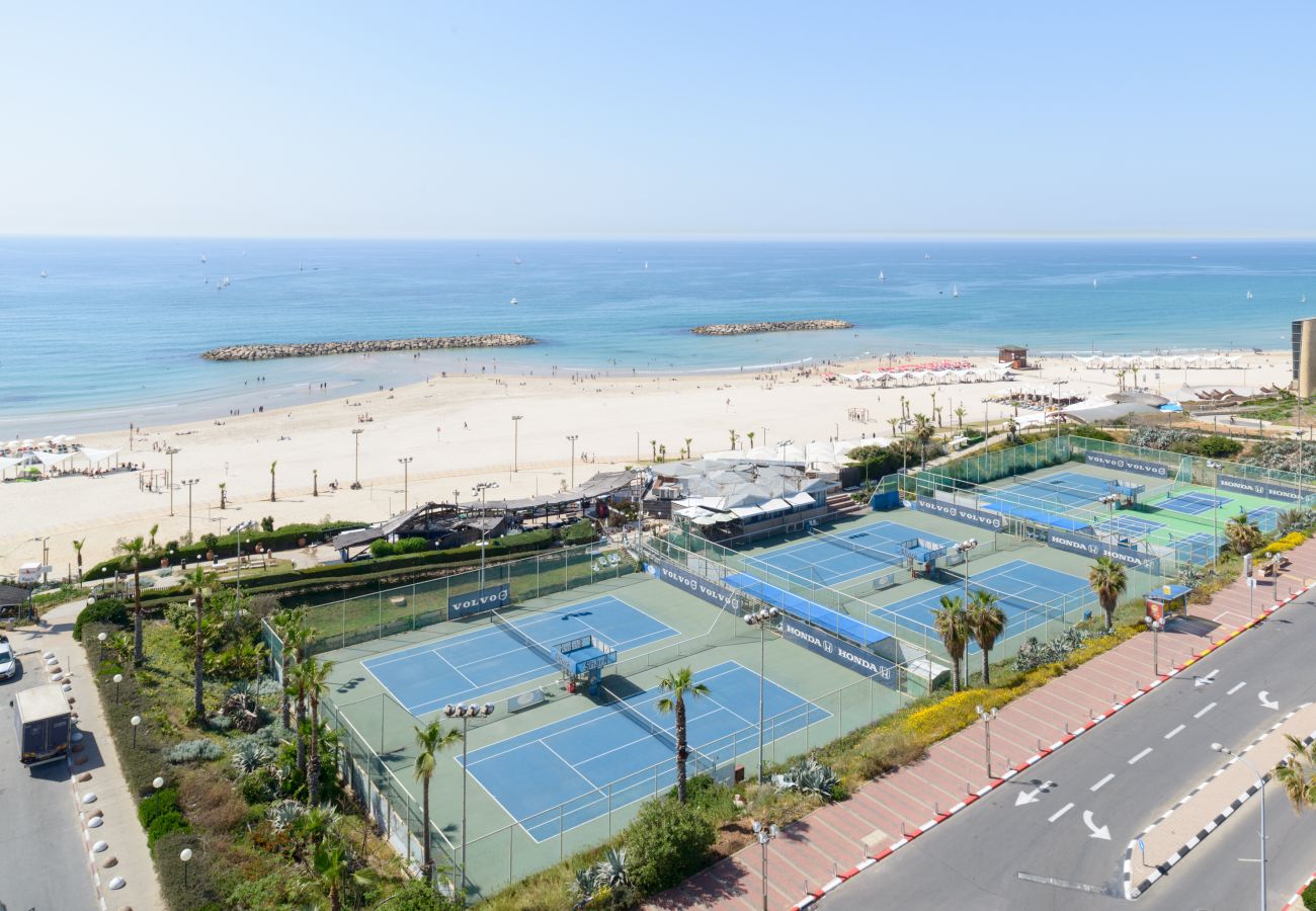 Apartment in Herzliya - Beach Duplex with 2 Terraces & Sea View by FeelHome