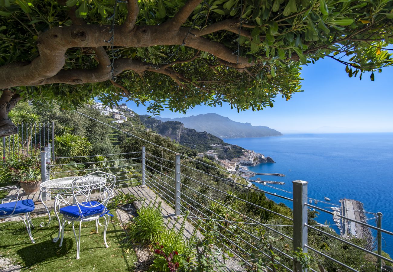 Villa in Pogerola - Villa Gioiello - Sea view pool with chromotherapy
