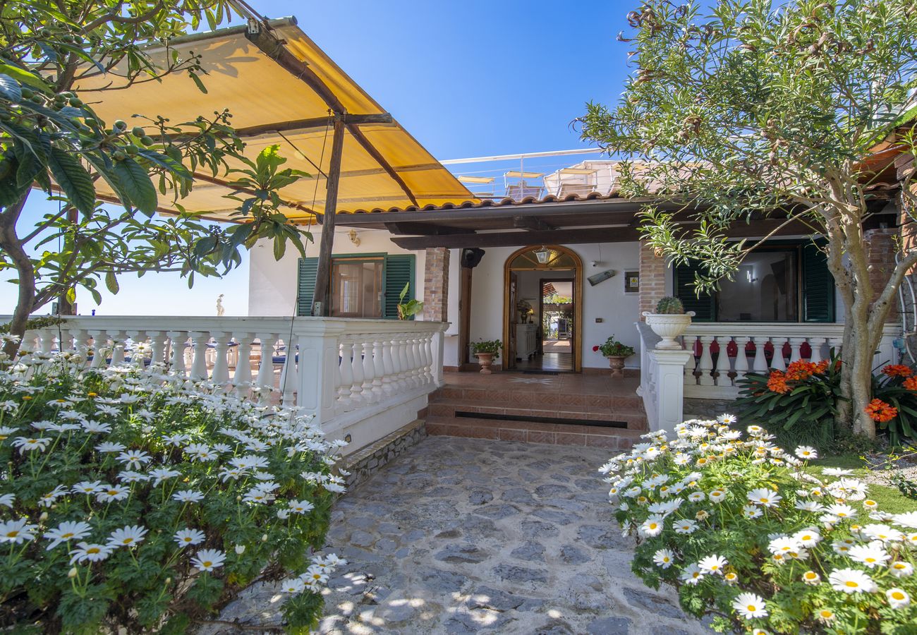 Villa in Pogerola - Villa Gioiello - Sea view pool with chromotherapy