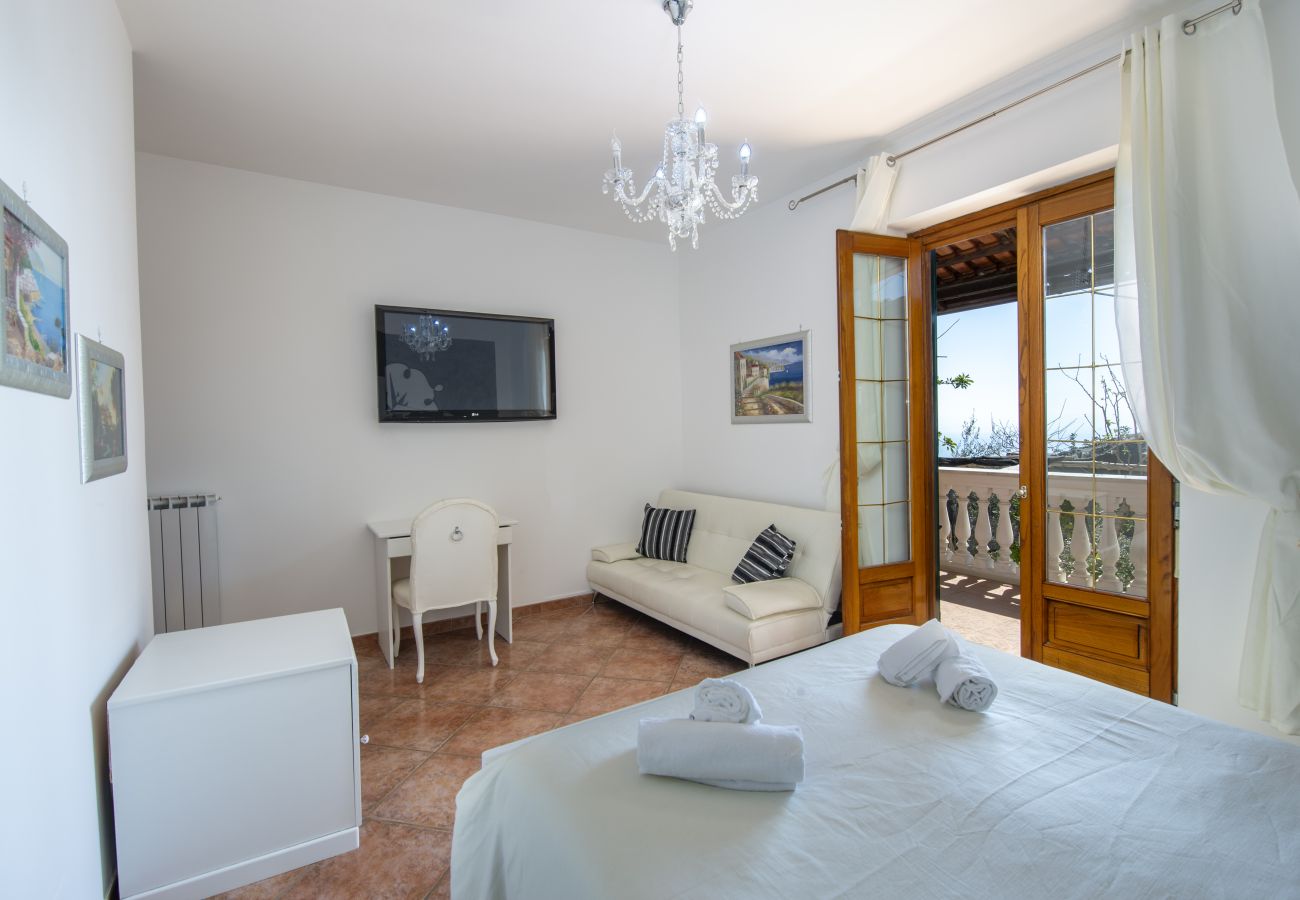 Villa in Pogerola - Villa Gioiello - Sea view pool with chromotherapy