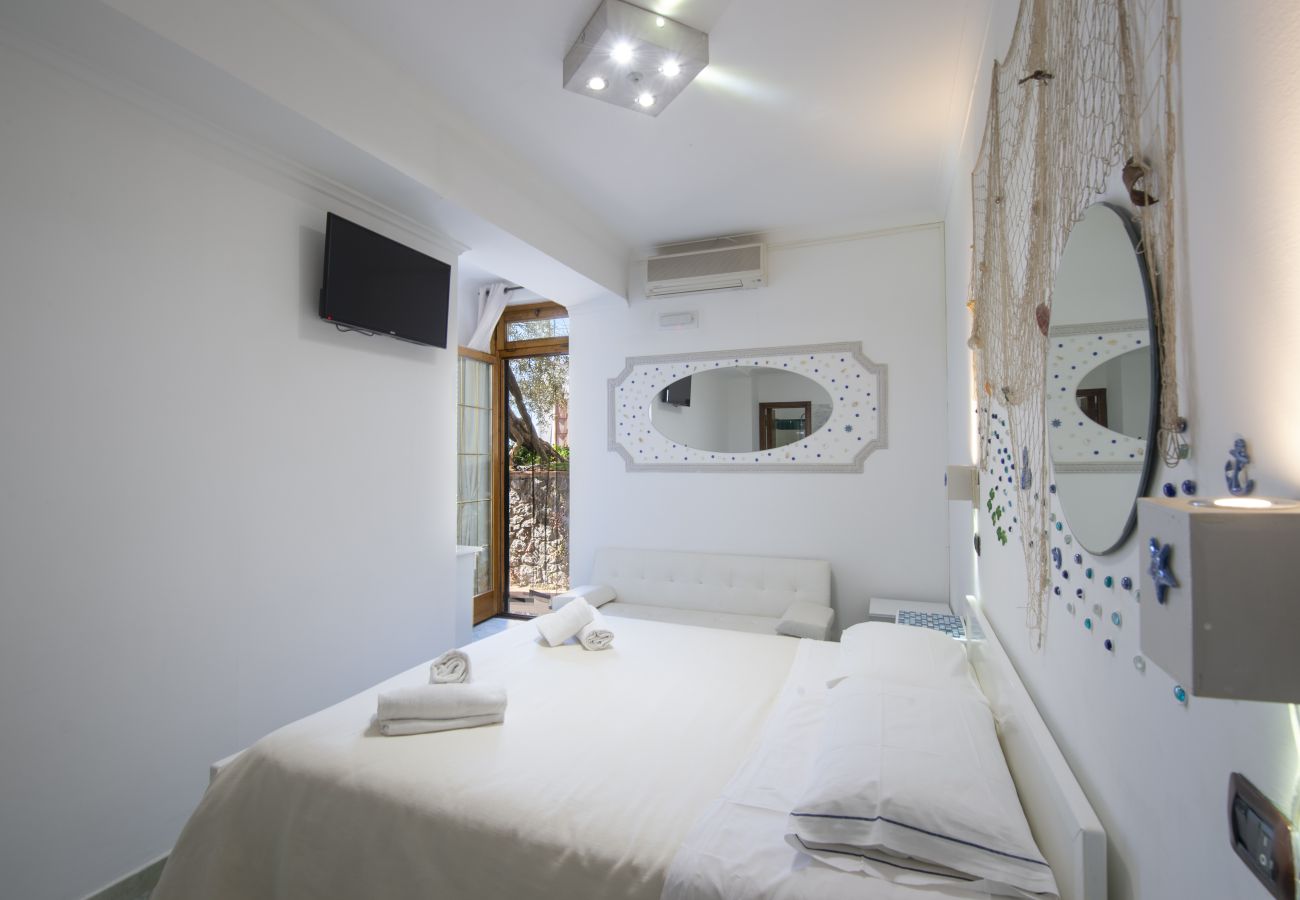 Villa in Pogerola - Villa Gioiello - Sea view pool with chromotherapy