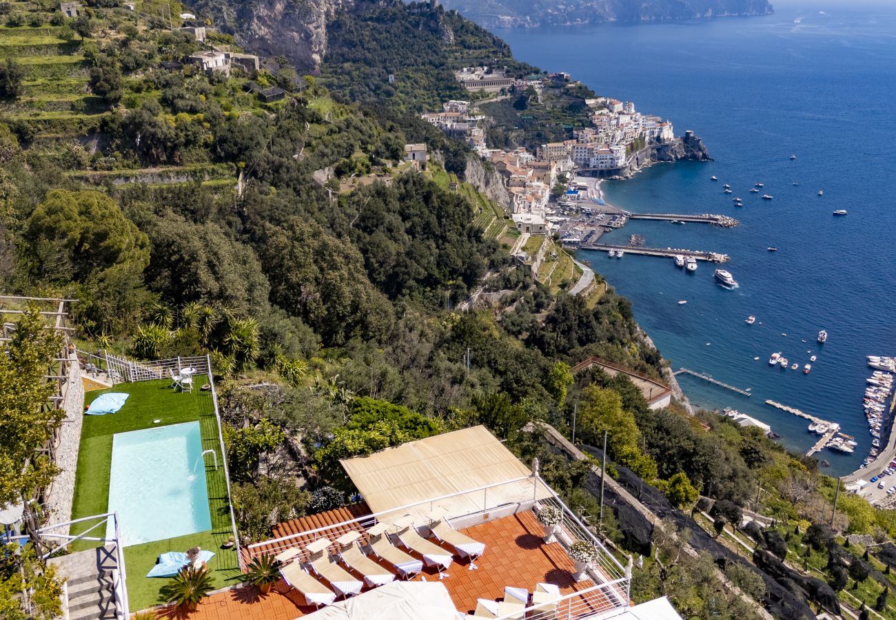 Villa in Pogerola - Villa Gioiello - Sea view pool with chromotherapy