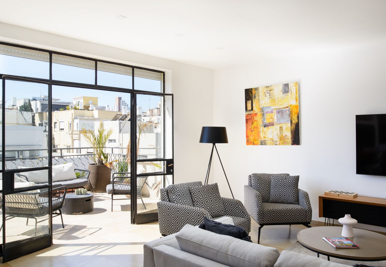 Apartment in Tel Aviv - Jaffa - Amazing Duplex Penthouse with 2 Terraces by FeelHome