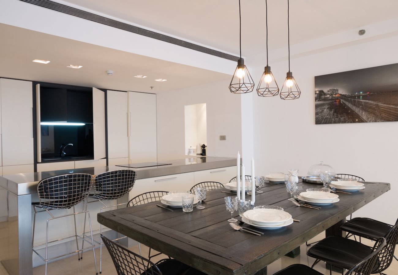 Apartment in Herzliya - High Class Condo at Marina by FeelHome