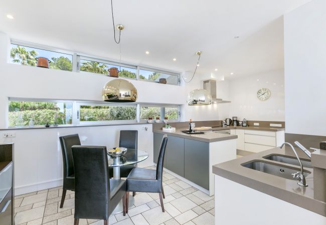 Villa in Llucmajor - Villa Bay Blue by Priority Villa in Llucmajor - Villa Bay Blue by Priority