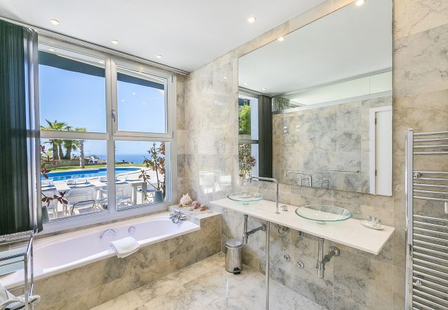 Villa in Llucmajor - Villa Bay Blue by Priority Villa in Llucmajor - Villa Bay Blue by Priority