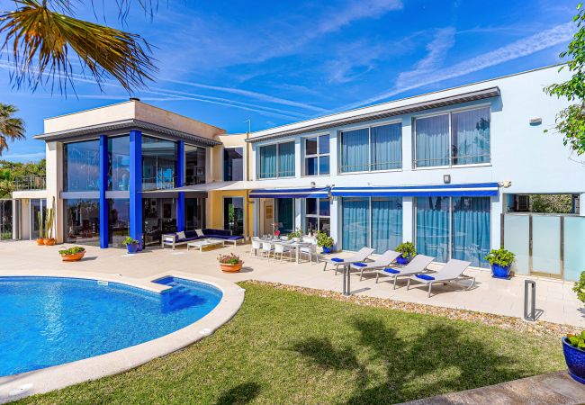 Villa in Llucmajor - Villa Bay Blue by Priority Villa in Llucmajor - Villa Bay Blue by Priority