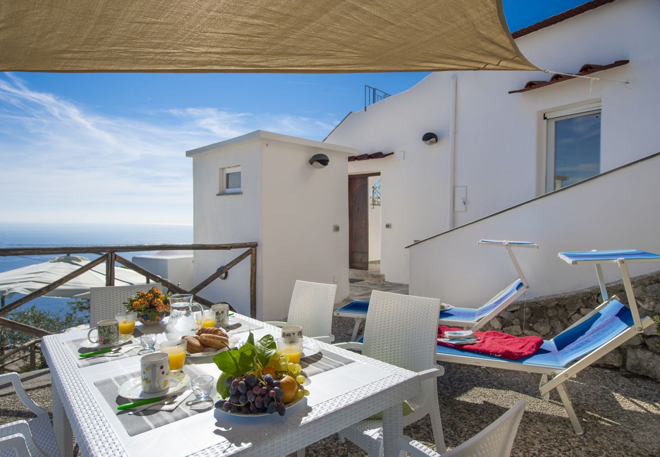 House in Praiano - Casa Punta Paradiso - Quiet and panoramic house with sea view