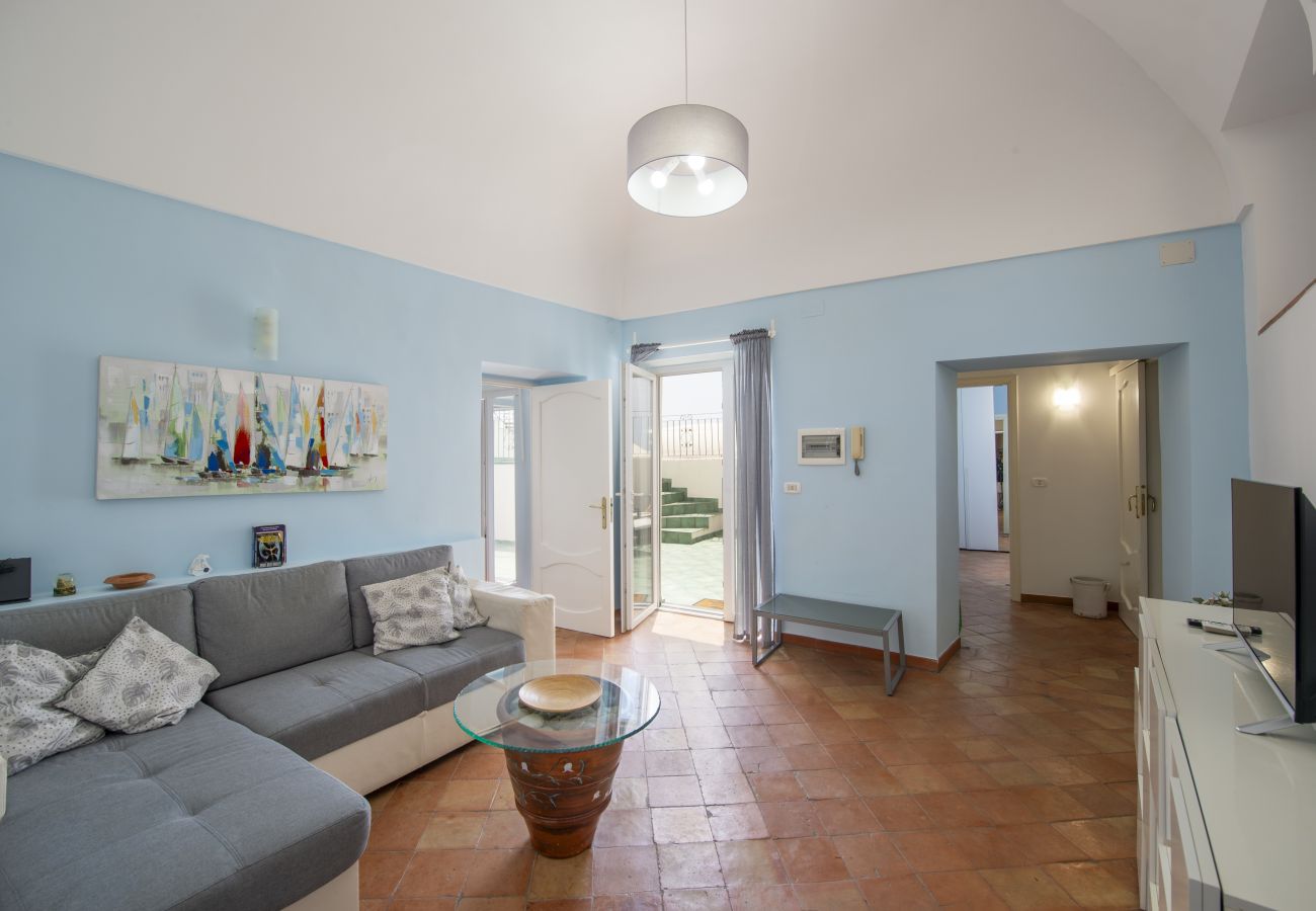 House in Praiano - Casa Punta Paradiso - Romantic Seaside Retreat