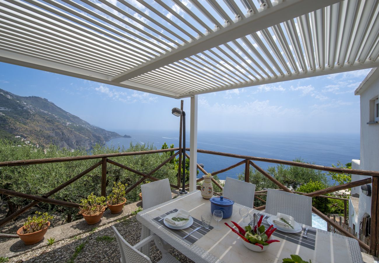 House in Praiano - Casa Punta Paradiso - Romantic Seaside Retreat