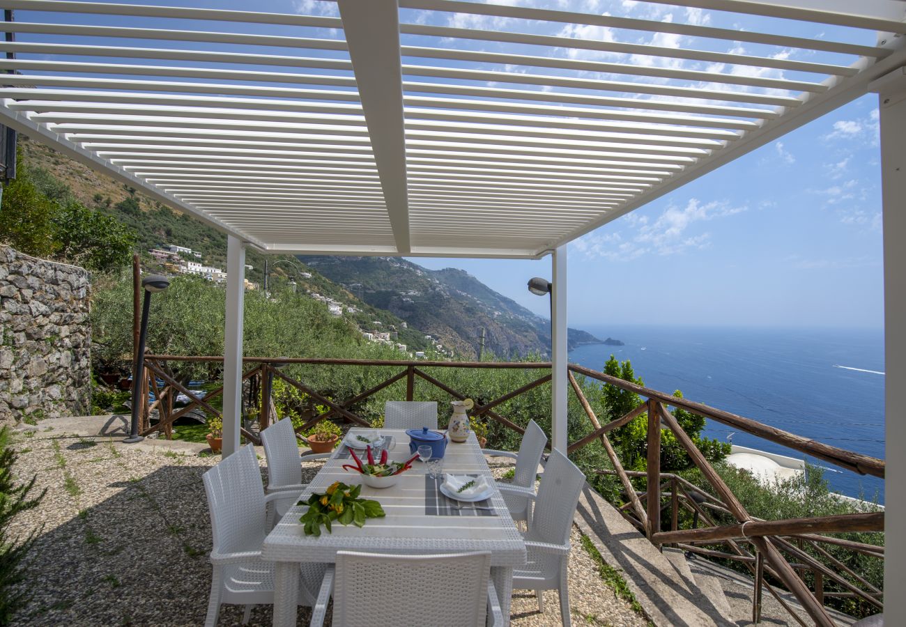 House in Praiano - Casa Punta Paradiso - Romantic Seaside Retreat