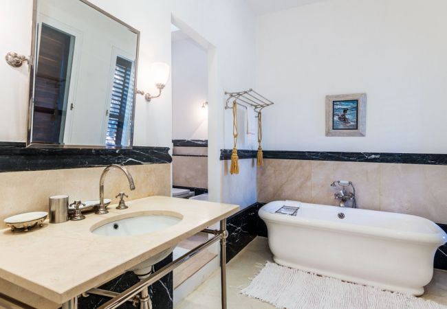 Villa in Manacor - Finca Son Cifre by Priority Villas Villa in Manacor - Finca Son Cifre by Priority Villas