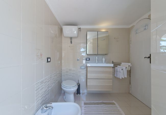 Villa in Praiano - Villa Albatros - Stunning 2 floors Villa for large groups! Villa in Praiano - Villa Albatros - Stunning 2 floors Villa for large groups!