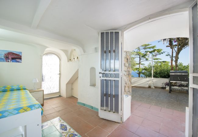 Villa in Praiano - Villa Albatros - Stunning 2 floors Villa for large groups! Villa in Praiano - Villa Albatros - Stunning 2 floors Villa for large groups!