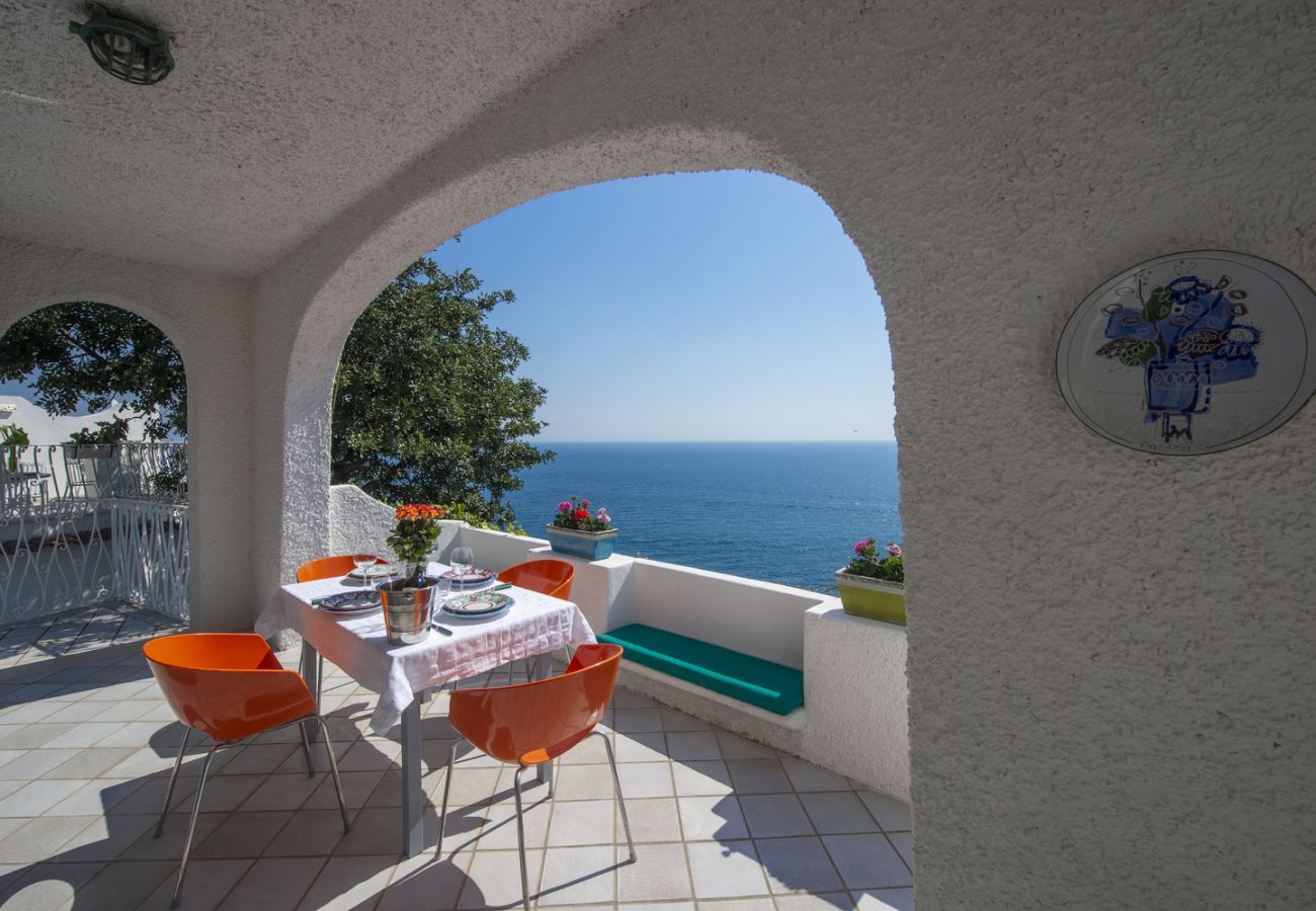 Apartment in Conca dei Marini - Casa Giovannina - charming fisherman's house with stunning views