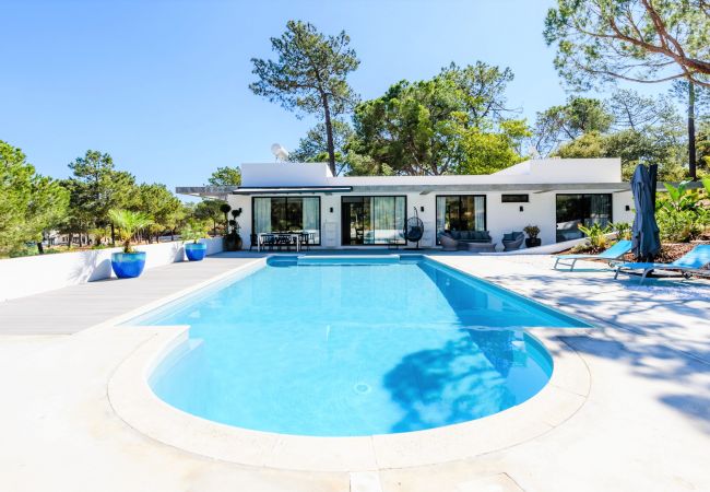 Villa/Dettached house in Vale do Lobo - Casa da Alegria