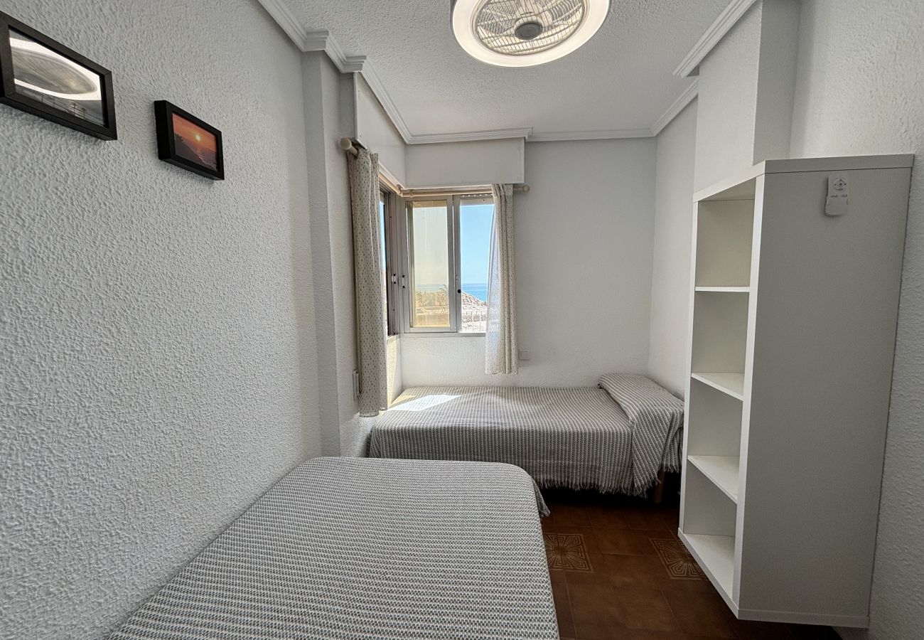 Apartment in Cullera - Ed. Faromar, gran apartamento con vistas al mar