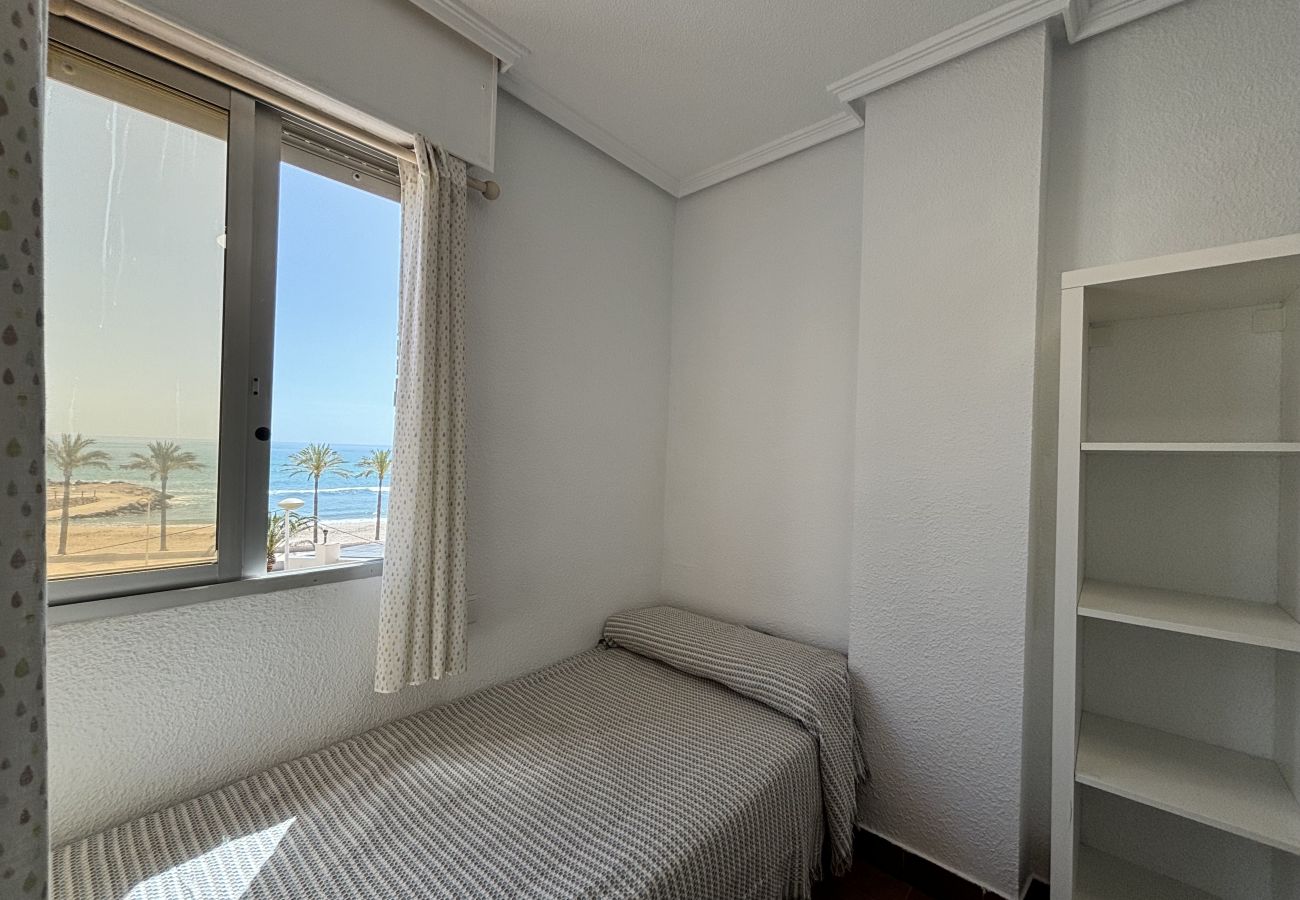 Apartment in Cullera - Ed. Faromar, gran apartamento con vistas al mar