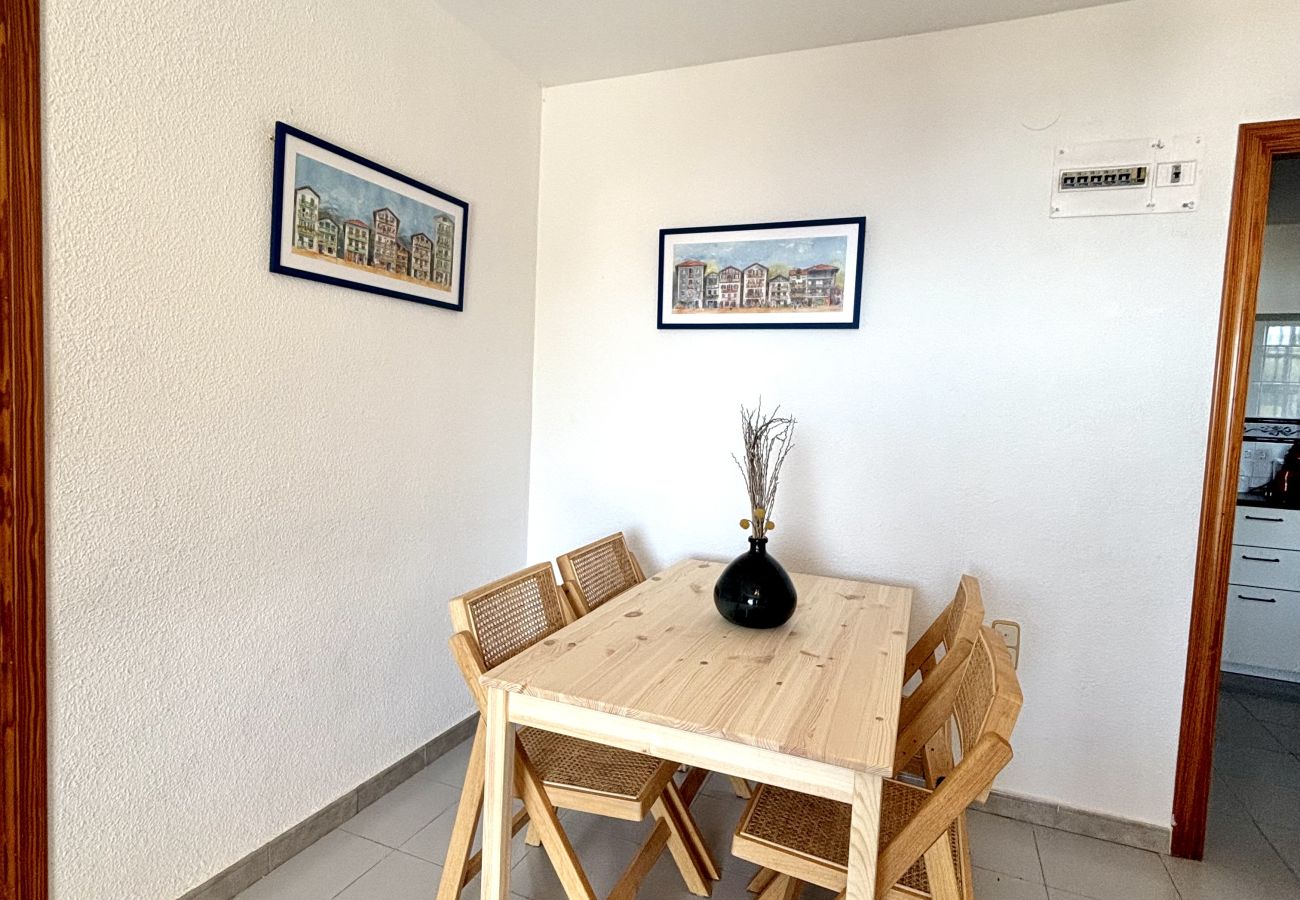Apartment in Cullera - 3 bedroom apartment in Cap Blanc with sea views