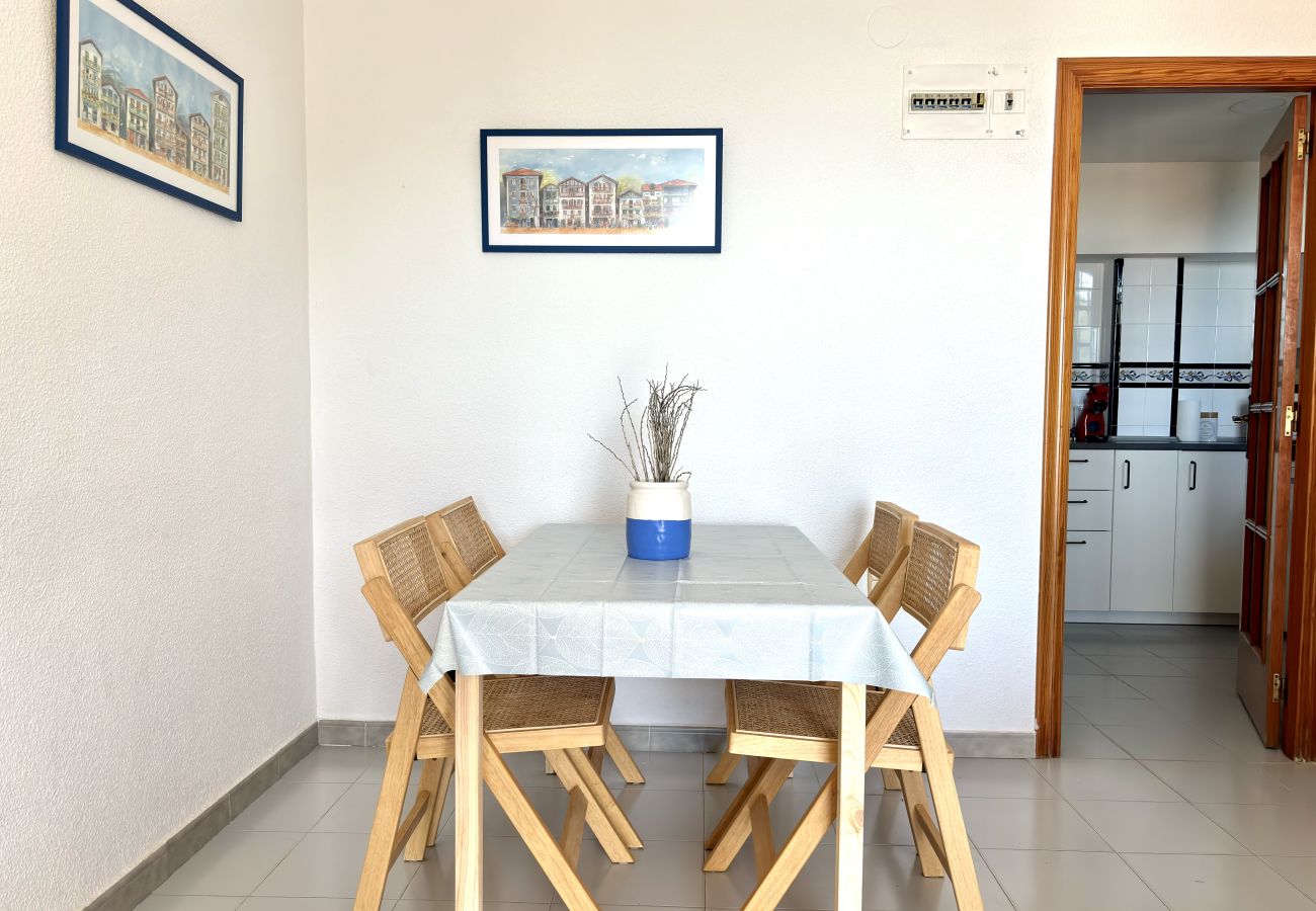 Apartment in Cullera - 3 bedroom apartment in Cap Blanc with sea views