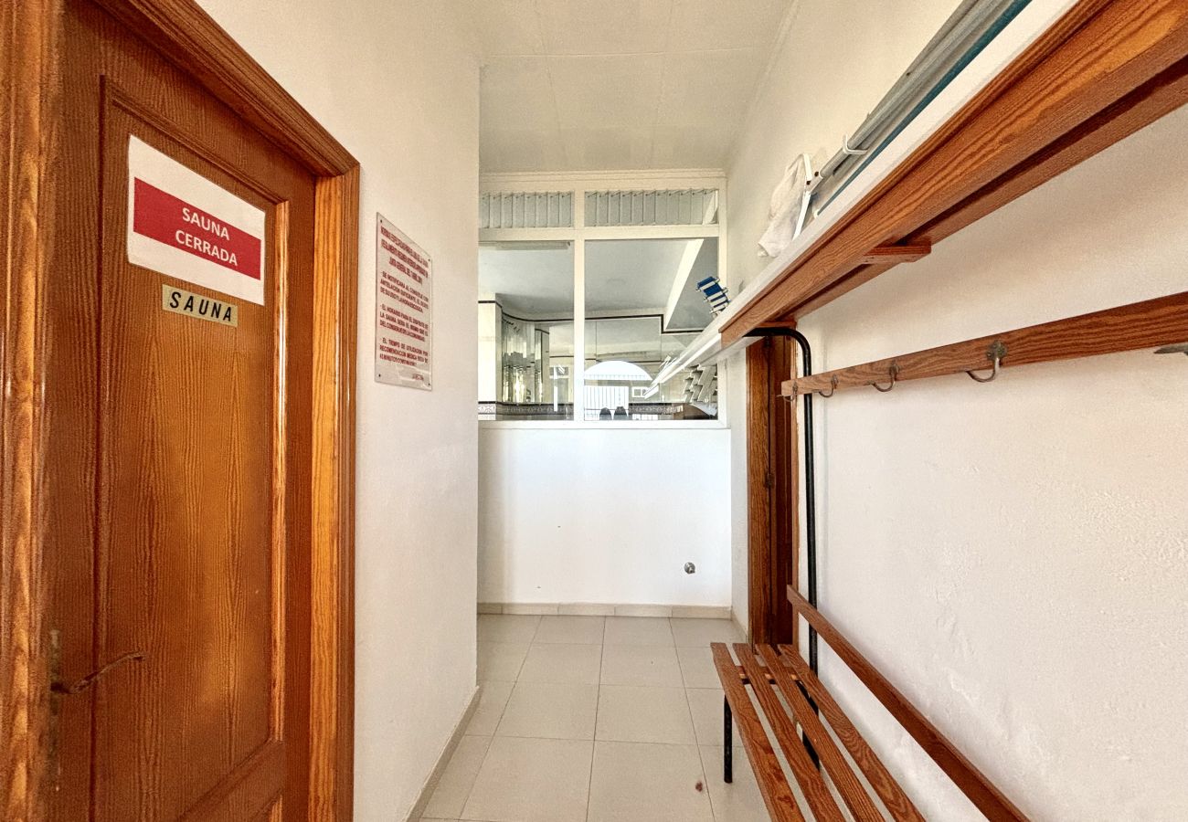 Apartment in Cullera - 3 bedroom apartment in Cap Blanc with sea views